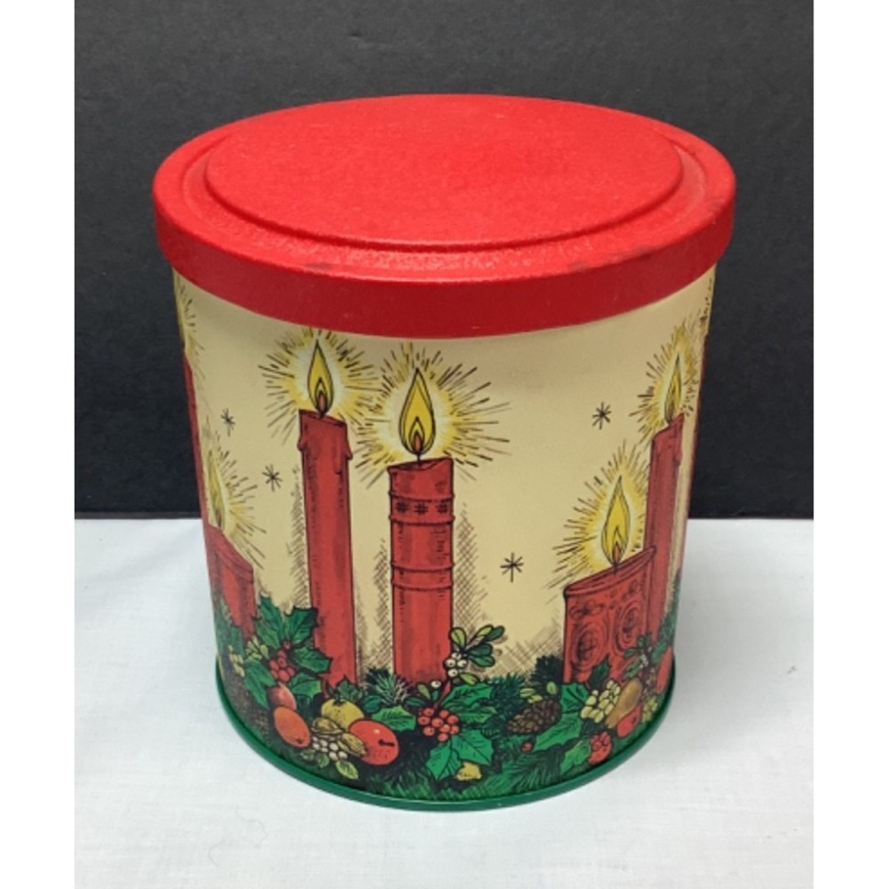 Vintage Potpourri Press Christmas Themed Tin with candles image decor storage